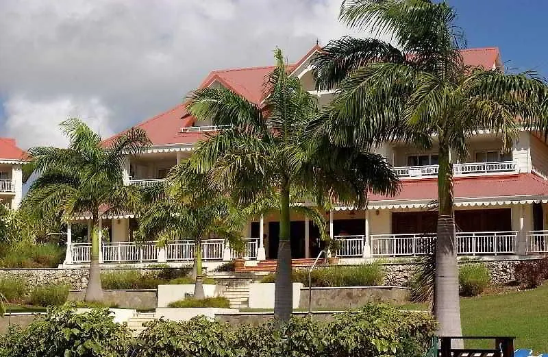 Holiday park Residence Pierre & Vacances Premium Les Tamarins Sainte-Anne